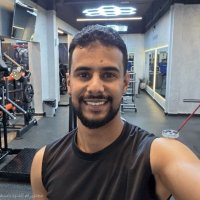 Une photo d’un participant qui veut faire connaissance et se marier