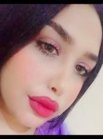 Une photo d’un participant qui veut faire connaissance et se marier