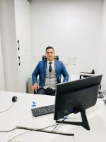 A picture of a participant who wants to get to know each other and get married